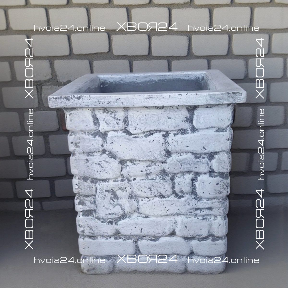 2026/09/41395-scaled.jpg Цветочница Квадрат под кирпич из бетона — изображение 1