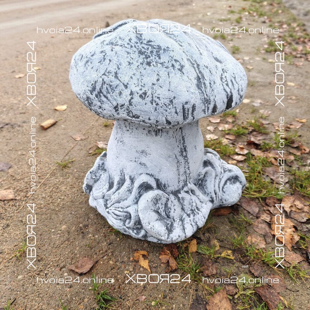 2026/09/43011-scaled.jpg Фигура садовая Боровик из бетона — изображение 1